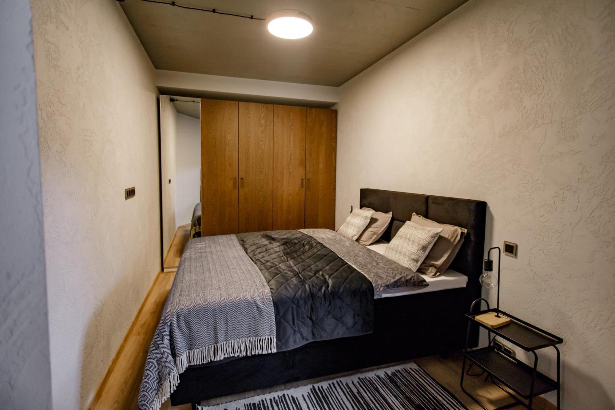 Hales Old Town Urban Apartments Wilno Pokój zdjęcie